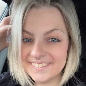 Meet your Posher, Carley